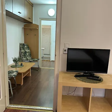Szanto Apartman Szolnok Exterior photo