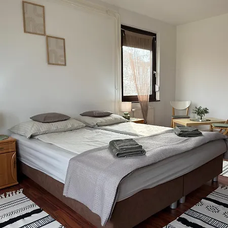 Szanto Apartman Szolnok Exterior photo
